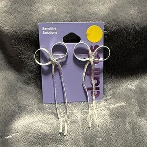 Claire's Silver Bow Hair Clips